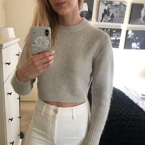 Zara NWOT Light Grey Fuzzy Crop Sweater with Ribbed Detailing